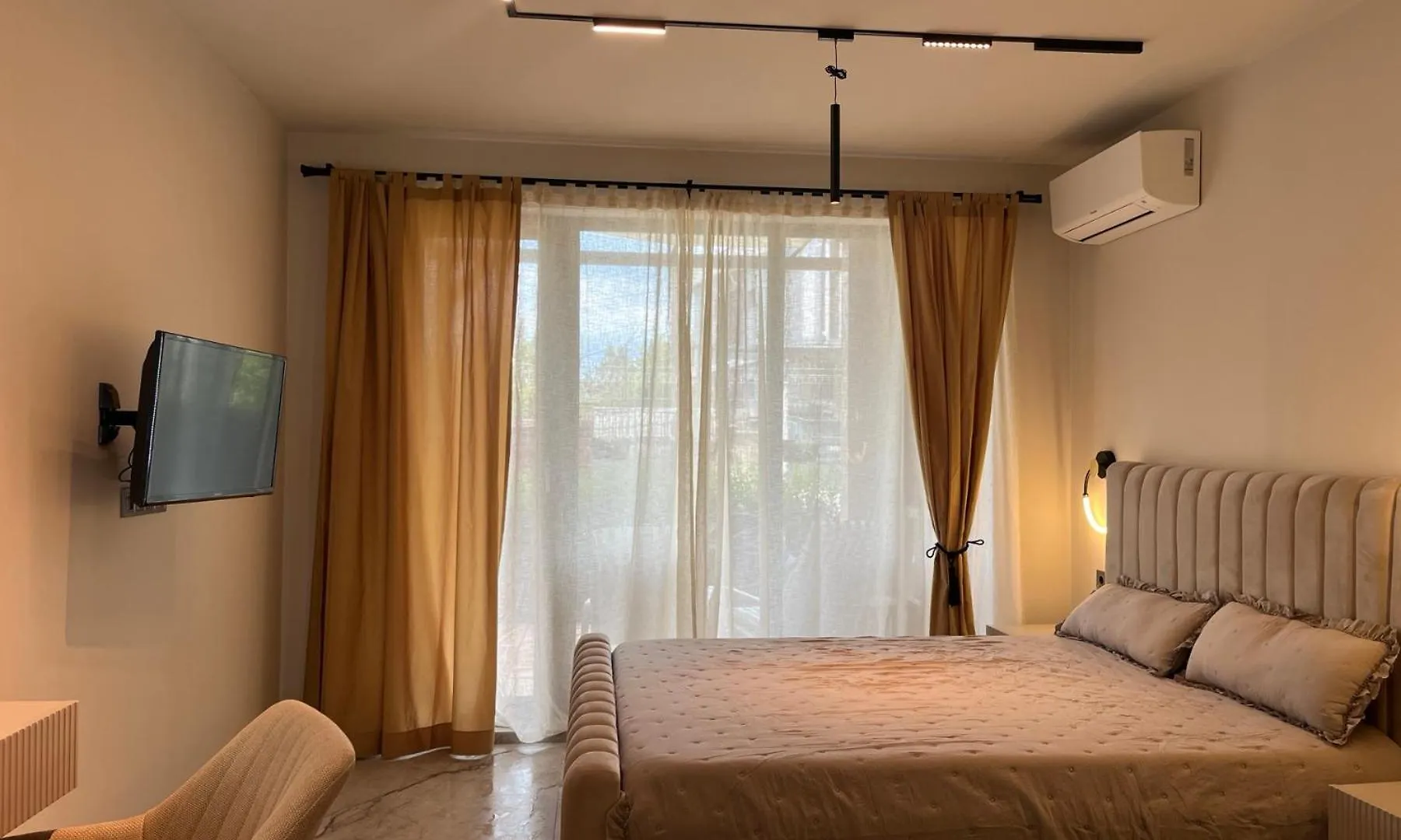 Wave Studio Varna Apartment